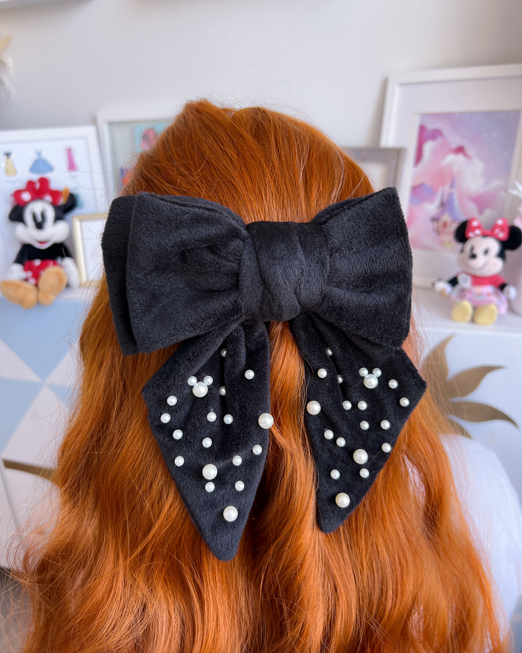 Black Plush Velvet Double Bow Clip